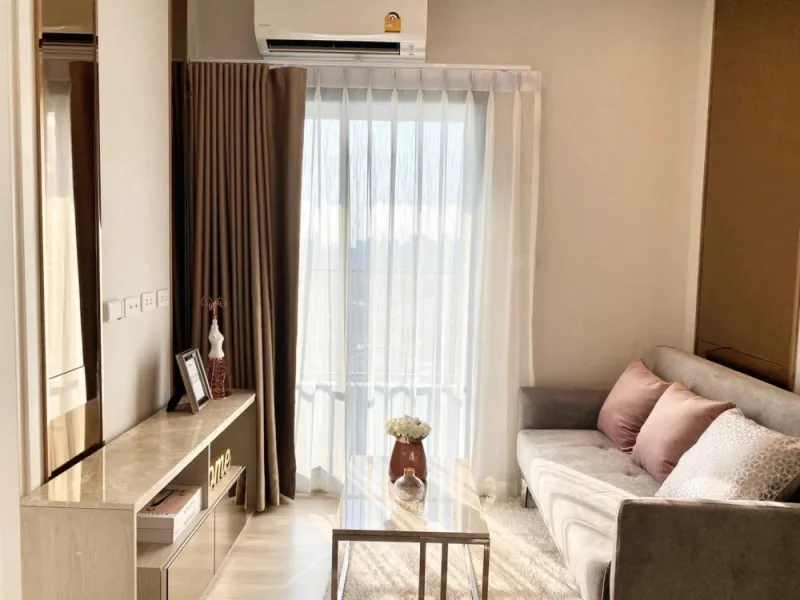 ให้เช่าคอนโด The privacy พระราม 9 ห้องขนาด 35 ตรม ชั้น 21 ชั้นสูง วิวสวย เฟอร์ครบ จองเลยจ้า ด่วนๆ