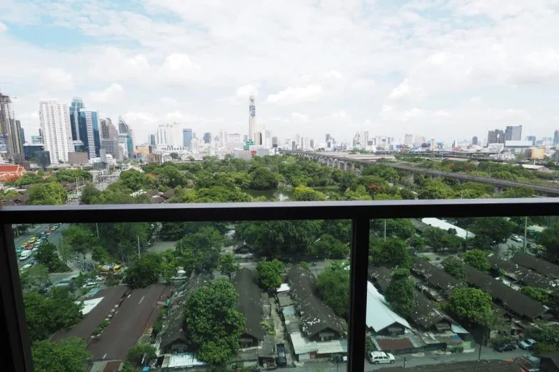 คอนโด ลุมพินี สวีท เพชรบุรี-มักกะสัน 1ห้องนอน ตกแต่งครบ พร้อมเข้าอยู่ ราคาไม่แรง จองเล้ยย