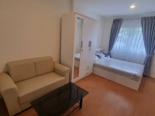 For rent, Lumpini Township, Rangsit, Khlong 1, airy, open, nice room, comes with complete decorations. Book now urgently.