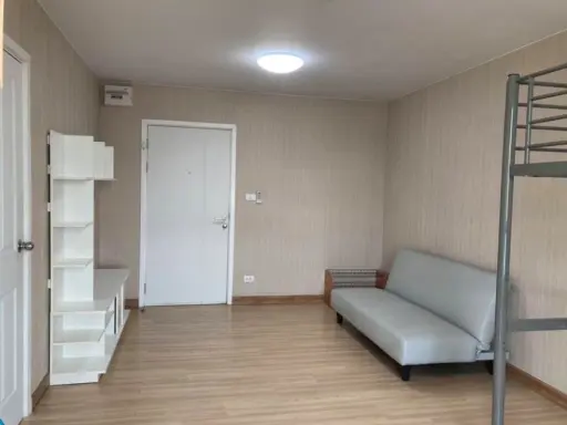 For rent, Plum Condo Phahon Yothin 89, Phase 5, Studio room, 7th level, high, good, beautiful view. If interested, don't miss it.