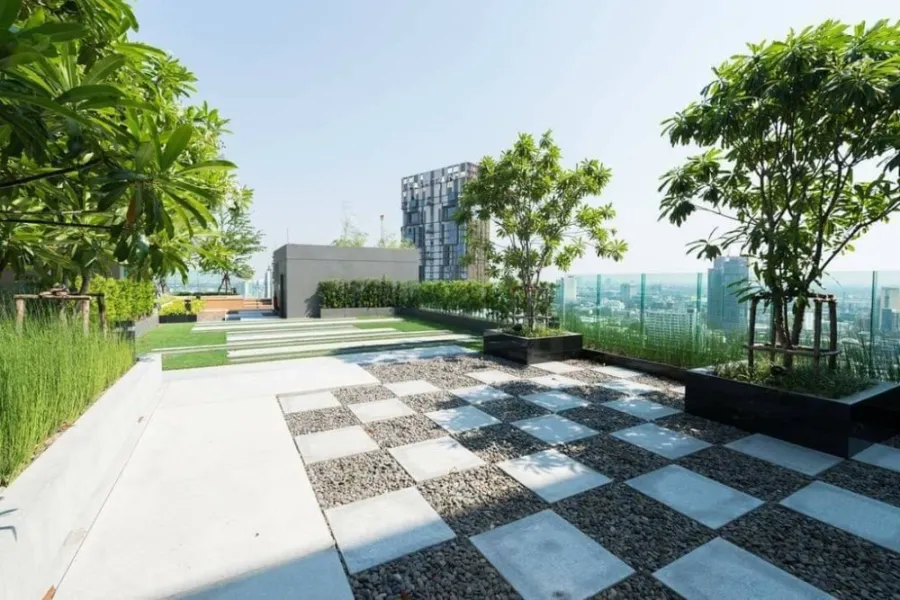 Condo for sale, rent, Rhythm Sukhumvit 36-38, city view, furniture and complete electrical appliances. ready to move in