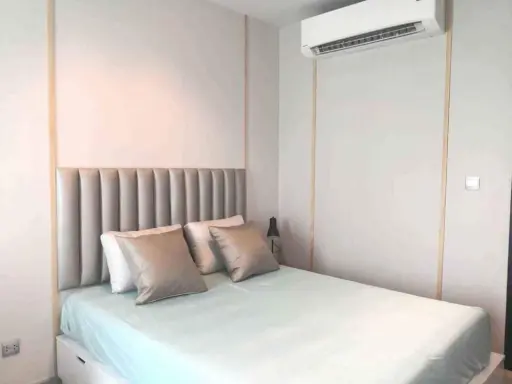 For rent Life Asoke-Rama 9 beautiful new room New furniture, great view, super thick mattress, book now. images
