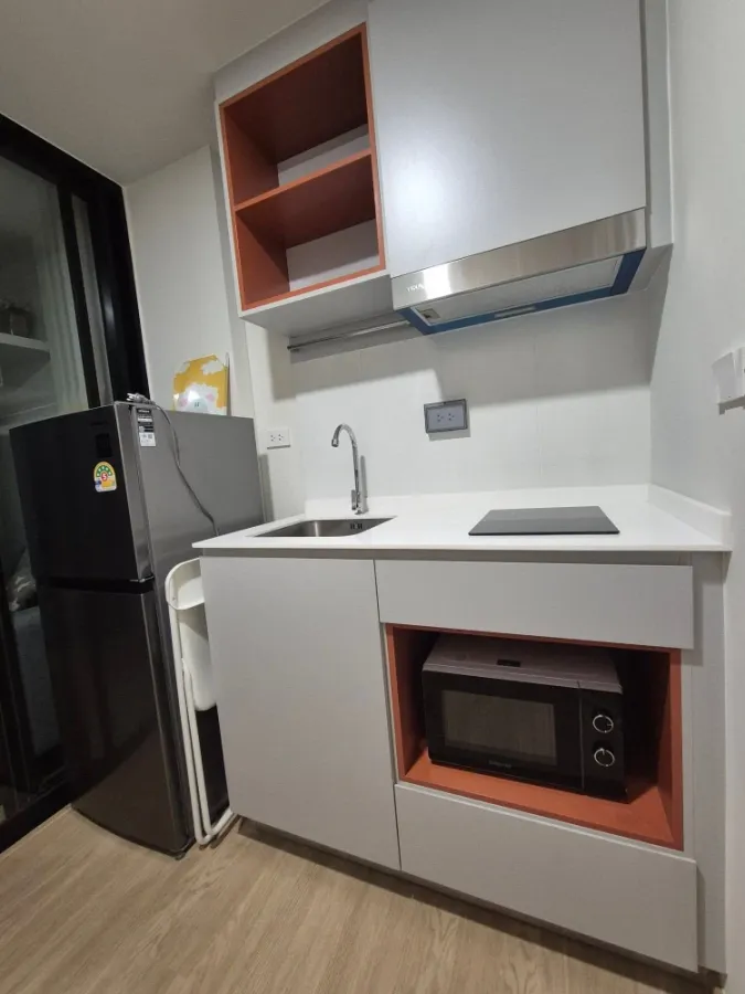 For rent Kave Luminous Bangmod 1 bedroom 1 bathroom, good location, comes with great common area, reserve now.