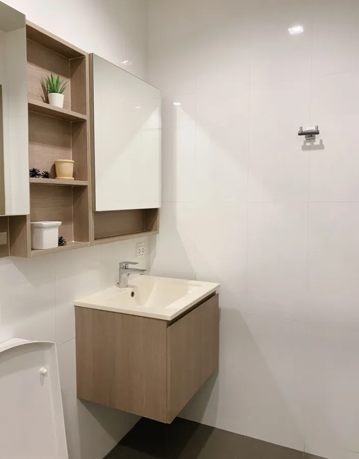 Selling The Line Wong Sawang, 11th floor, pool view, fully furnished, beautiful, livable, tell me, don't wait, book now.