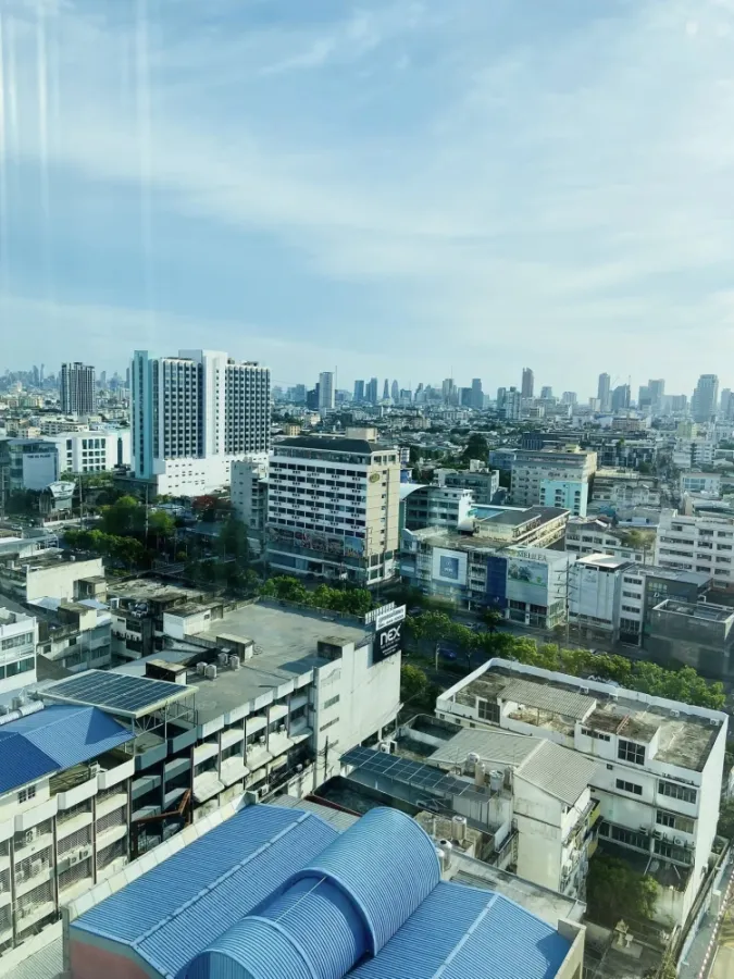For rent: Rhythm Ratchada, 16th floor, great view facing the front of the condo, fully furnished, ready to move in.