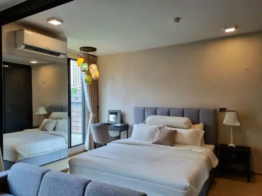 ให้เช่า คอนโดเวนิโอ สุขุมวิท 10 ห้องพร้อมอยู่ เฟอร์ เครื่องใช้ไฟฟ้าครบ มาแต่ตัวเข้าอยู่ได้เลย images