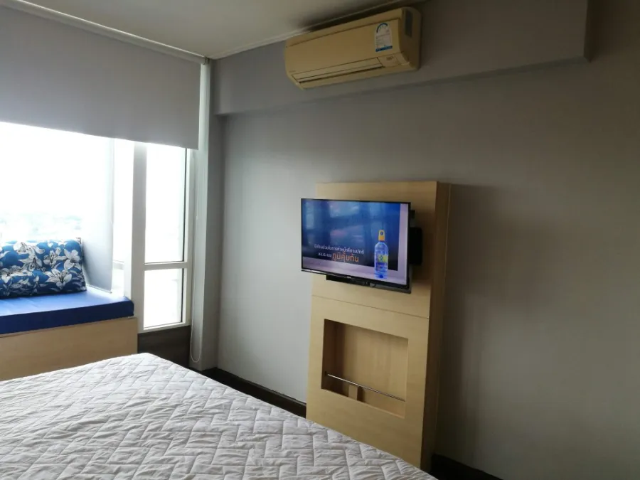 Msociety condominium for rent, beautiful room, great view, good price, don't miss a lot. Urgent.