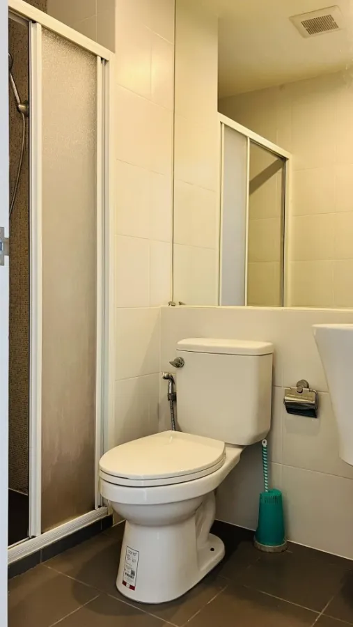 For sale: Aspire Sathorn-Taksin (Timber Zone), empty room, complete facilities, high view, book now.