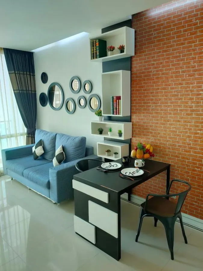 TC Green Condo for sale, decorated room ready to move in, modern chic comtemp style, you can't miss it.