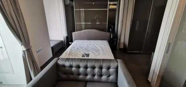 ลิฟท์ส่วนตัวส่งตรงถึงห้องพัก ตกแต่ง​ full​ furniture​ ขาย/ให้เช่า ideo Q ราชเทวี images