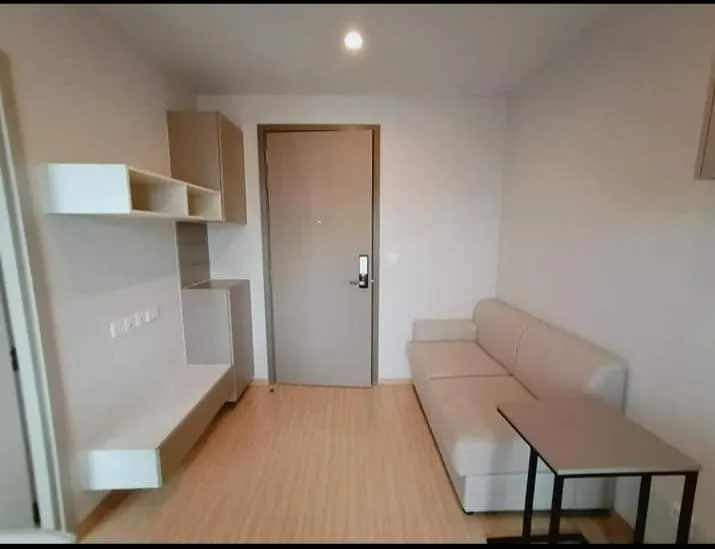 Condo for rent: The Privacy Tha Phra Interchange Modern style room, built-in furniture, 5th floor, good price, book now.