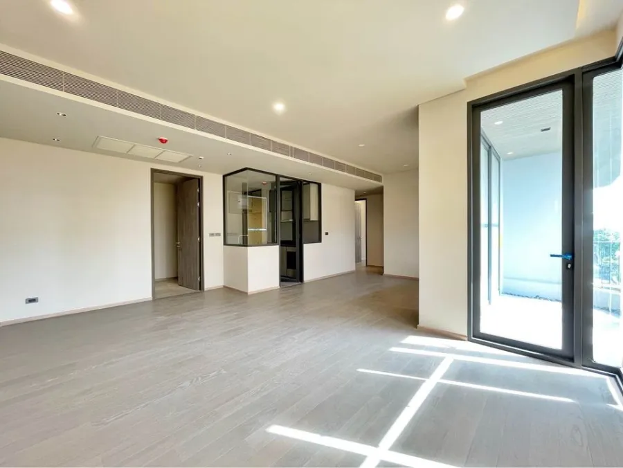ขาย Kalm Penthouse ห้องเปล่า กว้างมาก กั้นเป็นสัดส่วน คอนโดหรูใจกลางเมือง ดีแบบนี้ ต้องจองด่วนๆ