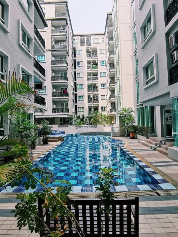For rent, The next condominium, Ladprao 44, convenient transportation, quiet condo, private, love ￼ peace, please come.