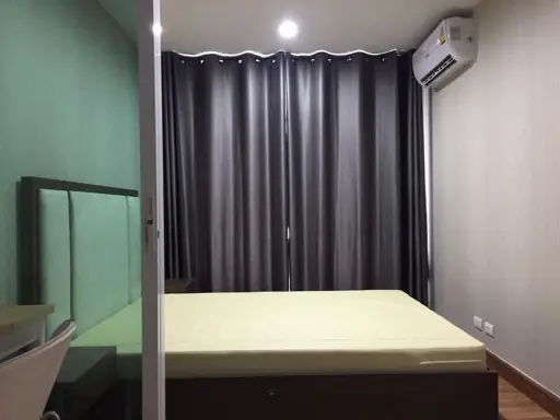 Condo for sale, Regent Home Bang Son, 24th floor, room divided into proportions. Whether you want to buy it yourself or rent it out, it's worth it. Bo