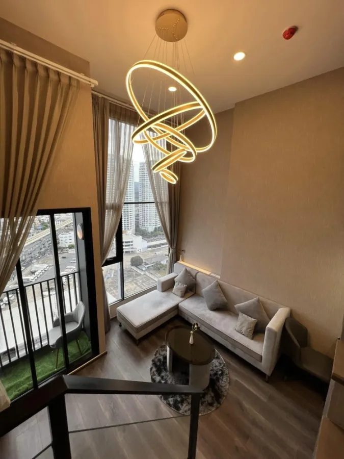 For rent Knightsbridge Space Ratchayothin Duplex, Living space 37 sq.m. ชั้น 20 ต้องรีบมาจอง