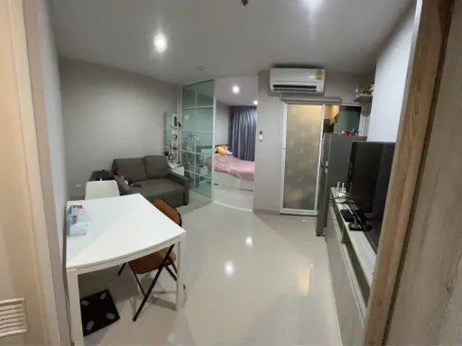 ขาย รีเจ้นท์ โฮม บางซ่อน วิวสระว่ายน้ำ บรรยากาศสุดชิล ติดวอลเปเปอร์อย่างดีทั้งห้อง จองก่อนได้ก่อน images