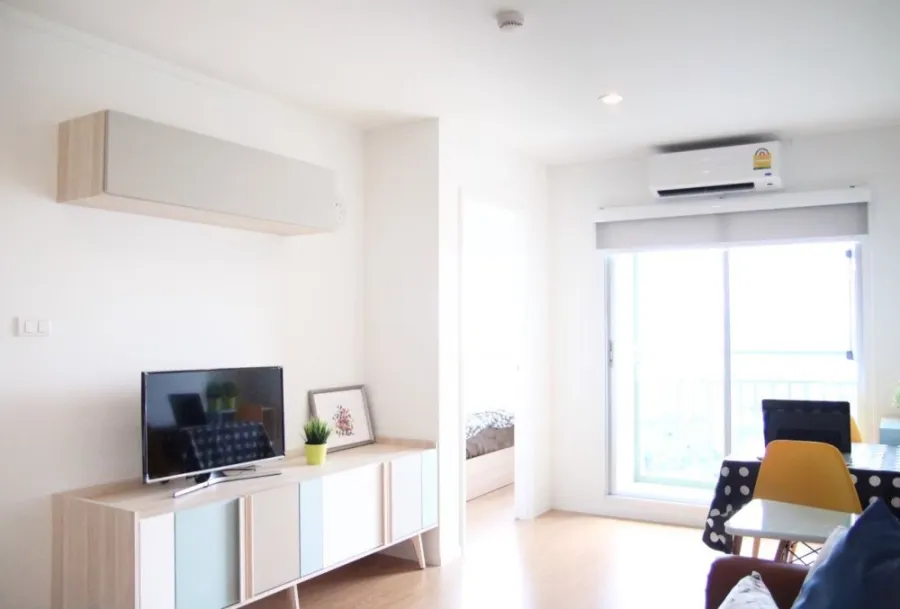 Condo for rent, Lumpini Place Srinakarin-Hua Mak Station, nice room, fully furnished, just bring your bags.
