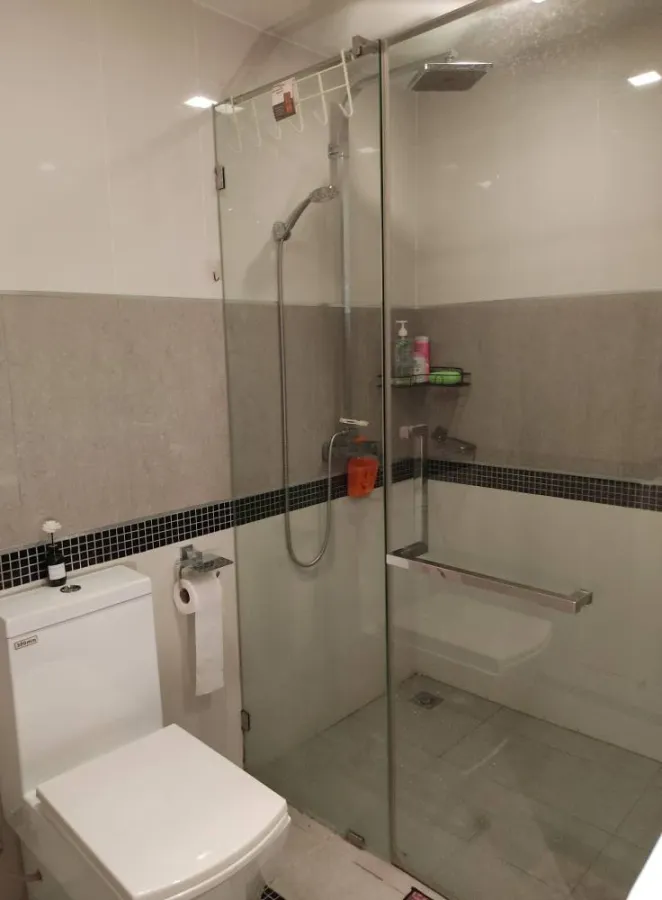 Wong Amat Tower for sale, spacious room with plenty of usable space, fully furnished, beautiful sea view from high floor, don't miss it!