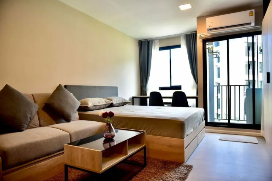 ปล่อยเช่า D Condo Hideaway Rangsit เฟส 4 กั้นครัวเป็นสัดส่วน มุมระเบียงเห็นสวนสวยมาก ห้ามพลาดเลยนะ