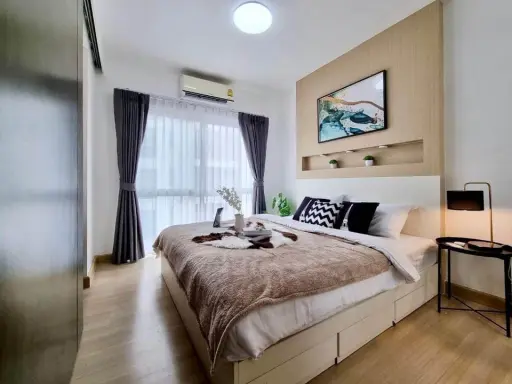 Condo for sale, A space Me, Sukhumvit 77, decorated in the most beautiful interior, built-in wood in the whole room If interested, hurry up to reserve