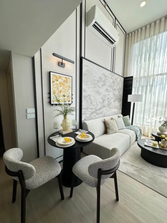 Selling SO Origin Siriraj DUO SPACE (2-story) unit with 4.20 meter high ceiling. Book now!