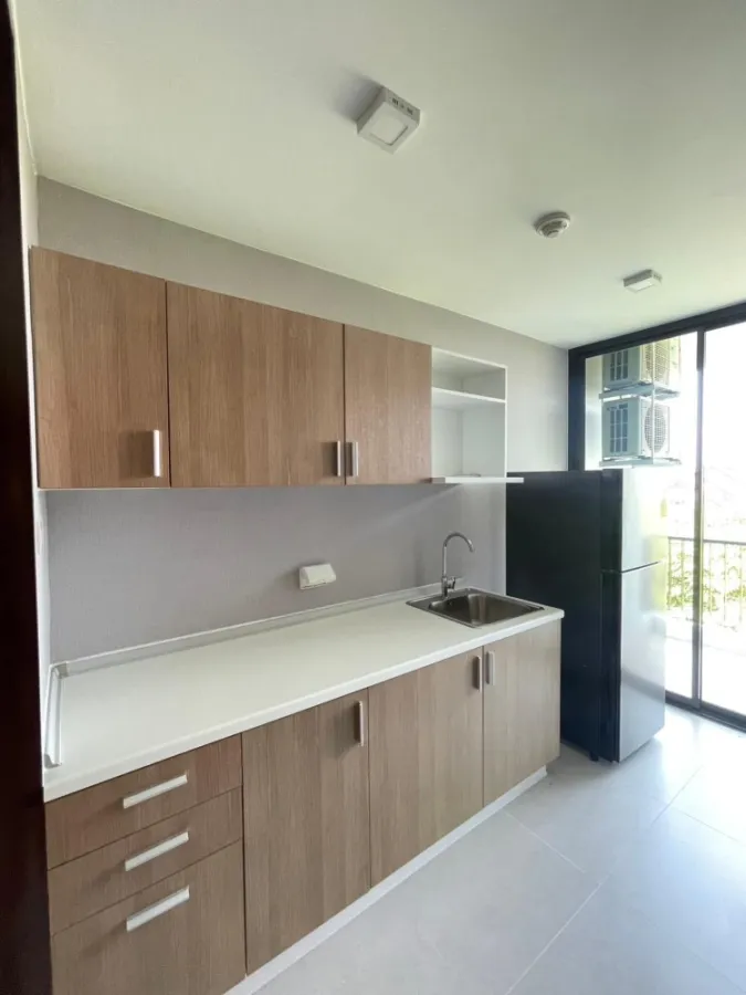 ปล่อยเช่า Rizzo condo บางกร่าง ห้องกว้าง สิ่งอำนวยความสะดวกครบครัน ในราคาเบาๆ อย่าพลาด