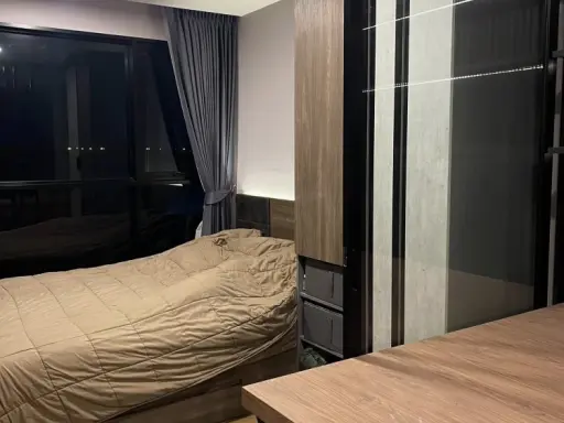 ขาย The Cube Loft Srinakarin-Theparak ห้องแต่งสไตล์loftคุมโทน มาพร้อมเฟอร์และเครื่องใช้ไฟฟ้าครบครัน หิ้วกระเป๋าเข้าอยู่ได้เลยจ้า