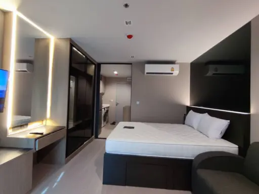 Sell ​​/ rent Life Ladprao, 20th floor, beautiful central view, build-in furniture in the whole room, you will not regret it. images