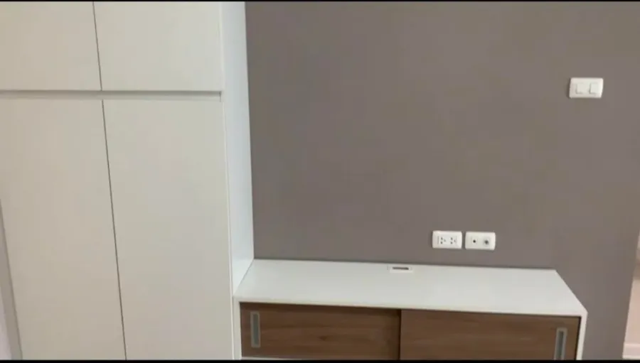 ห้องวิวสระมาแล้วจ้าาา ให้เช่า ดีคอนโด แคมปัส รังสิต เฟส 2 เครื่องใช้ไฟฟ้าครบ พร้อมวิวปังๆ จองเลย