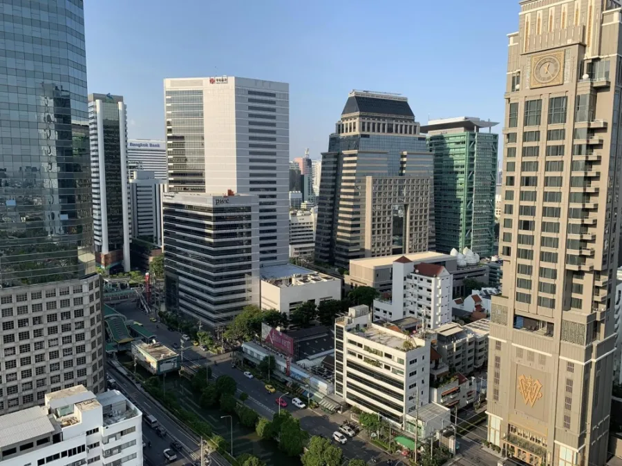 ให้เช่า คอนโด Empire Place สาทร-นราธิวาส ชั้น 17 ห้องกวเางสุดๆ พร้อมตกแต่งห้องสไตล์คลาสสิค จองเลย