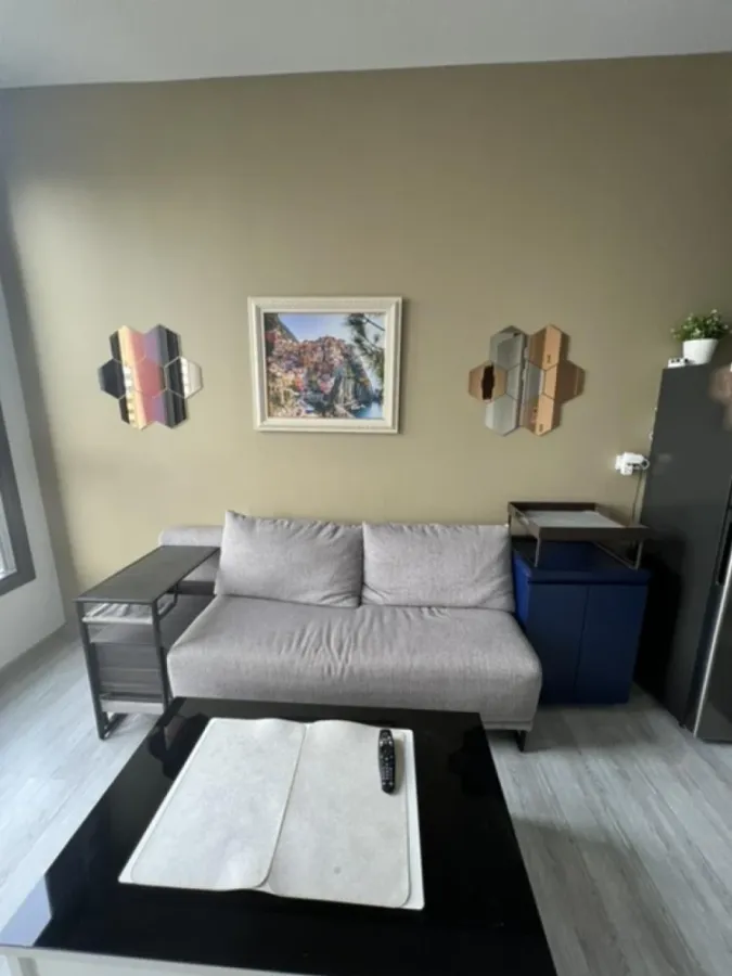 XT Ekkamai, 12th floor, fully furnished unit for rent. Book now!