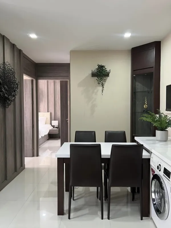 ให้เช่า คอนโด Trapezo Sukhumvit 16 ห้องตกแต่งสวย สไตล์โมเดิร์น Buit-In ทั้งห้อง ไม่จองแล้วจะเสียใจ