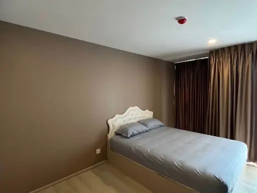 Urgent sale, Kensington Condo, Phahon Yothin 63, ready to move in, built-in, complete electrical appliances, buy now.