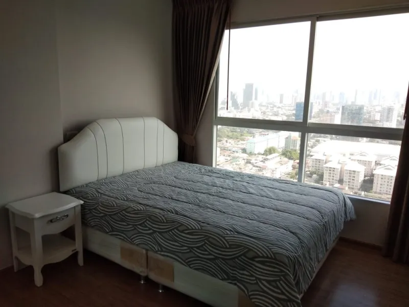 ปล่อยเช่าฟิวส์ จันทน์ – สาทร ห้อง Duplex ชั้นสูง วิวสวยที่สุดในโครงการ ไม่จองแล้วจะเสียดาย