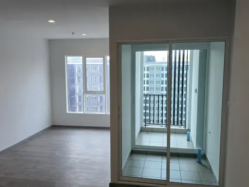 Condo for rent, Regent Bangna, empty room, not too expensive. Room decorating enthusiasts, don't miss out!