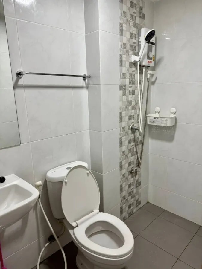 ให้เช่า Bangkae City Condo 1 - 2 ห้องสตูดิโอ มาพร้อมเฟอร์นิเจอร์ครบครัน ดีแบบนี้ห้ามพลาด