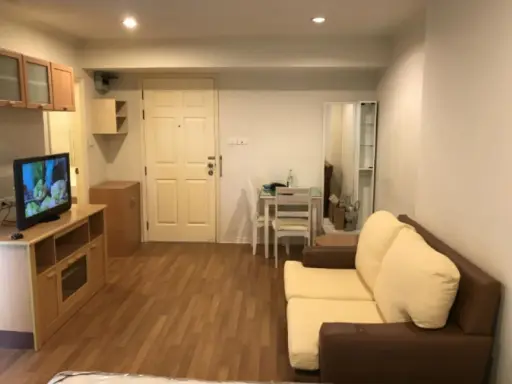 For rent, Lumpini Place Phahon-Saphan Khwai, room next to film, private, no heat, complete furniture, 100% new