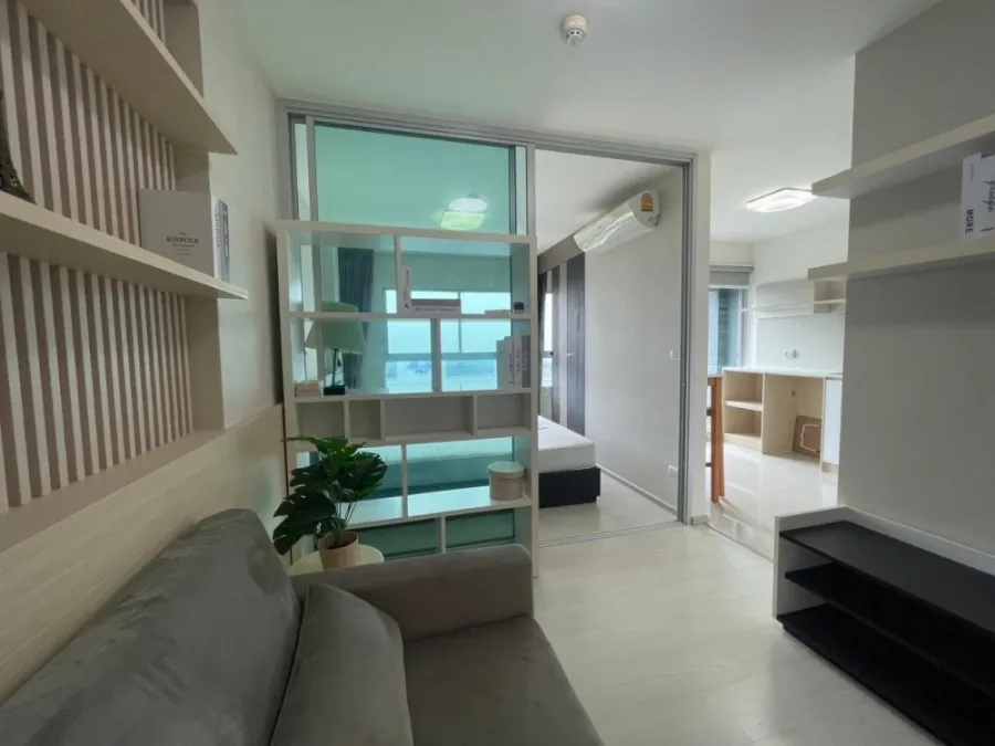 For sale: Aspire Ladprao 113, 5th floor, fully furnished and equipped with electrical appliances. Reserve now, don't wait.