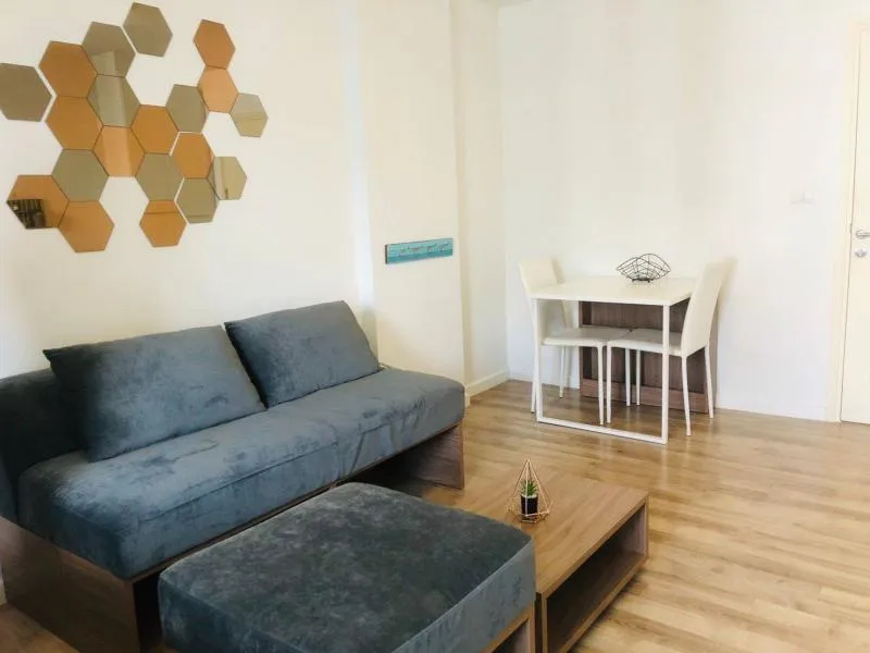 For rent ดีคอนโด แคมปัส รังสิต เฟส 2 ห้องตกแต่งหน้าอยู่ เฟอร์นอเจอร์อย่างดี จองแล้วจะไม่เสียใจ