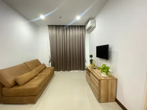 For rent Supalai premier @Asoke, spacious room There is a lot of usable space. Plus a very good price Hurry and move in to make a reservation.