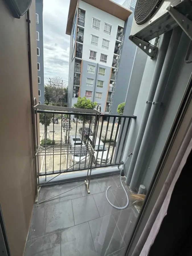 For sale Plum Condo Bang Yai Station, separate room. Fully furnished, good price, you must reserve now.