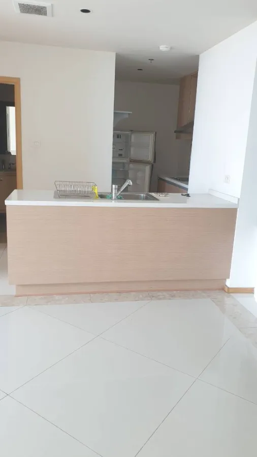 Quick sale!! Condo Empire Place Sathorn-Narathiwat, Duplex room (empty room), high floor, good location condo, book now!!
