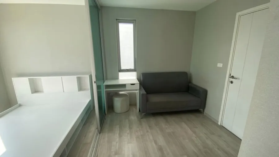For rent Plum Condo รามคำแหง 60 Interchange ห้องหัวมุมไม่มีตึกบังวิว ราคาดีเวอร์ รีบมาจองเลย