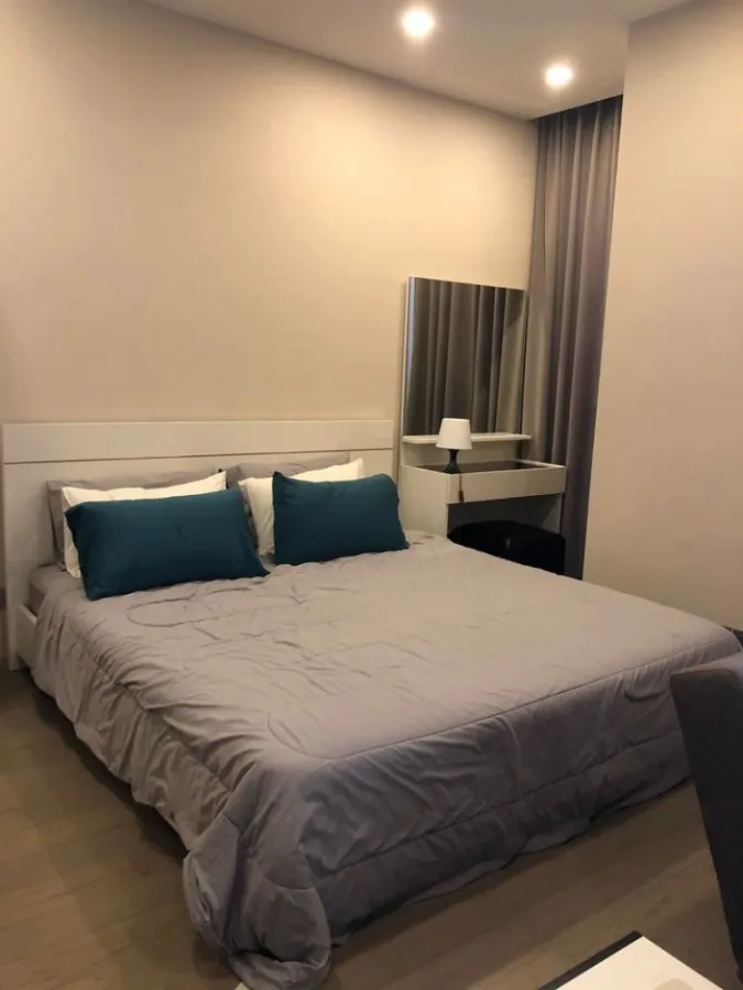 For rent!! Ashton Asoke Condo, fully furnished, electrical appliances are available, convenient to travel, hurry to move!!