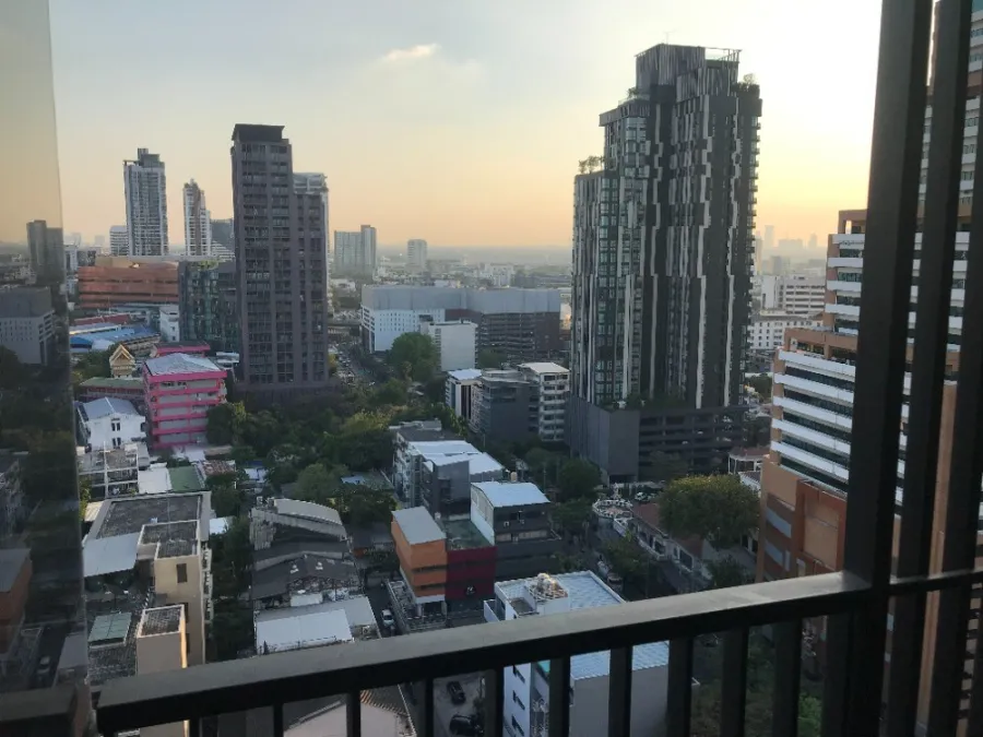 ขาย ให้เช่า!! คอนโด มารุ เอกมัย 2 ชั้น 19 เฟอร์นิเจอร์ครบ พร้อมอยู่ ห้ามพลาด รีบจองเลย!!