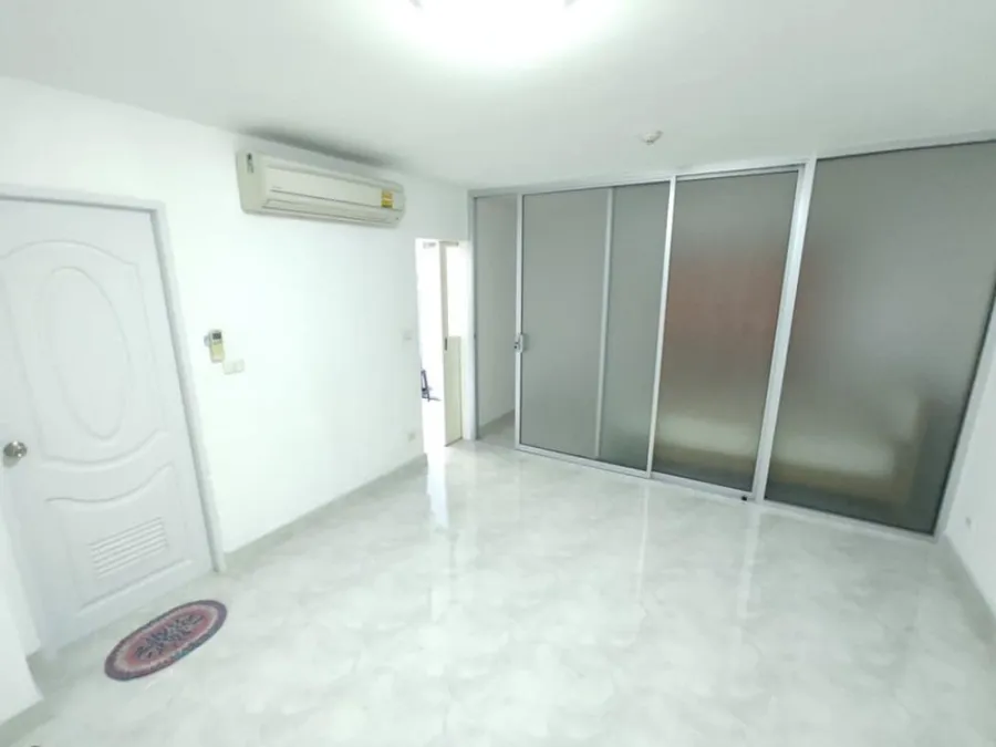 ขาย Condo One ห้อง สตูดิโอ​ 33ตรม. 1ห้องนอน 1,980,000 ล้านบาท ลดราคาสู้โควิด ถูกกว่านี้ไม่มีอีกแล้ว
