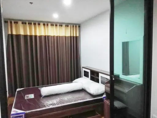 For rent, Regent Home 18 Chaengwattana-Laksi. separating the bedroom Complete facilities. Hurry up to reserve.