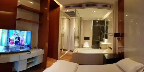 ขาย คอนโด ดิ แอดเดรส สุขุมวิท 28 ชั้นสูง พร้อมเฟอร์และเครื่องใช้ไฟฟ้าครบครัน 