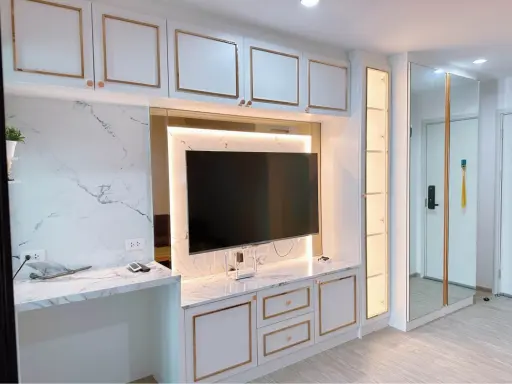 For rent RYE CONDO SUKHUMVIT 101/1, beautiful built-in furniture, Minimal LUXURY style, book now.