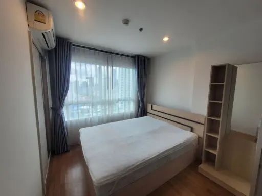 For rent, Lumpini Park Rama 9-Ratchada, 24th floor, new room, beautiful, good view, nothing. Book now, don't wait.